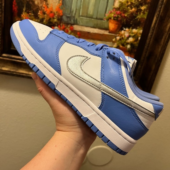 Nike Dunk Low Royal Pulse (Women's) sneakers - Picture 8 of 15